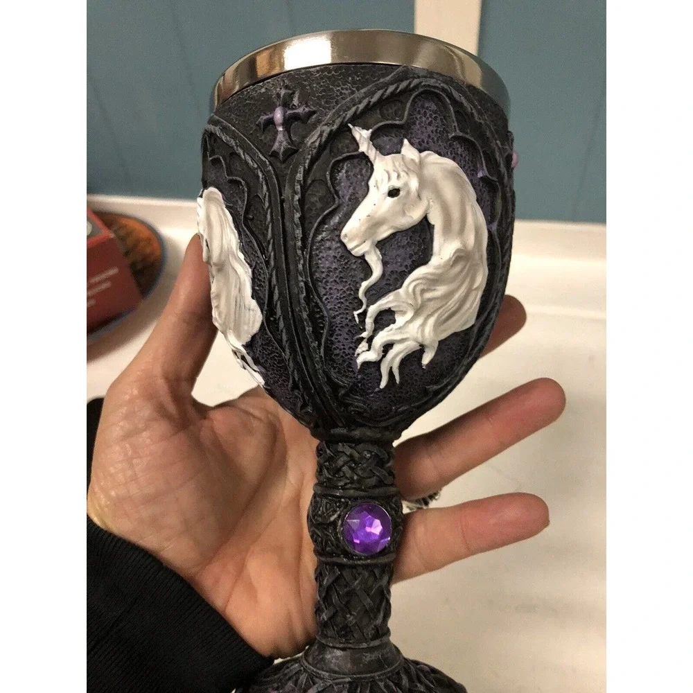 Medieval Royal Unicorn‎ Goblet Resin 7